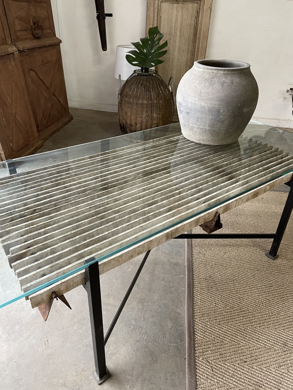 Repurposed wood slat coffee table