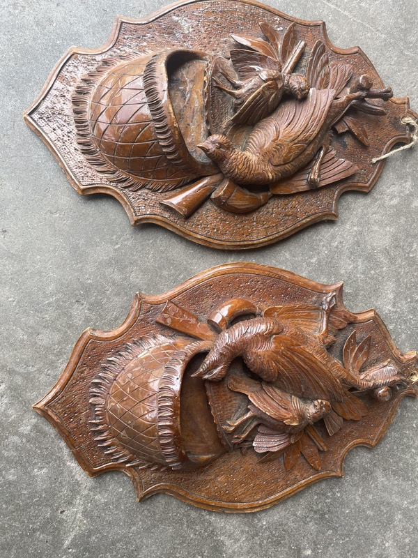 Pair of carved palques